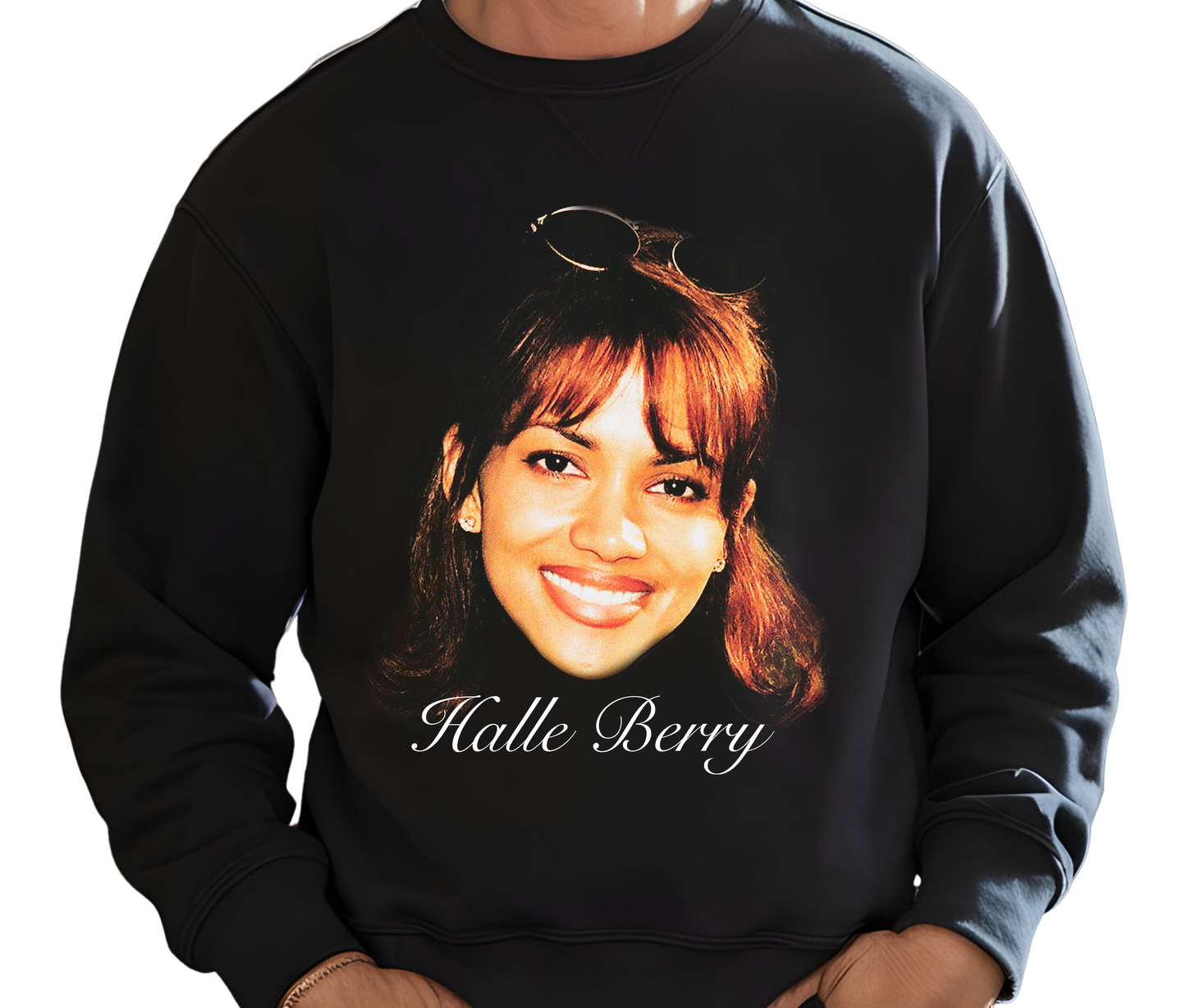 Halle Berry 90s Supermodel Sweatshirt – Oscar-Winning Icon Retro Hollywood Sweater, Vintage Fashion Streetwear