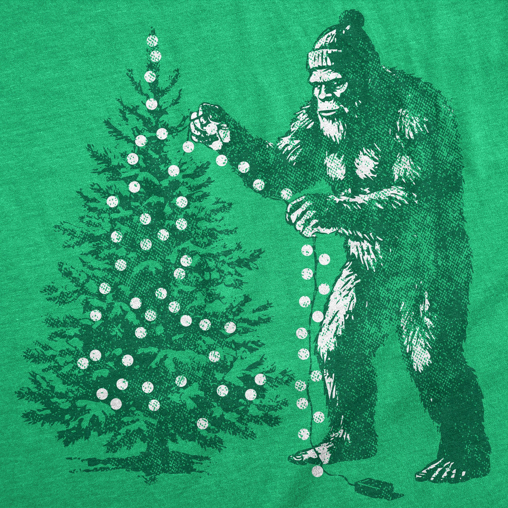 Bigfoot Christmas Tree Men's T Shirt