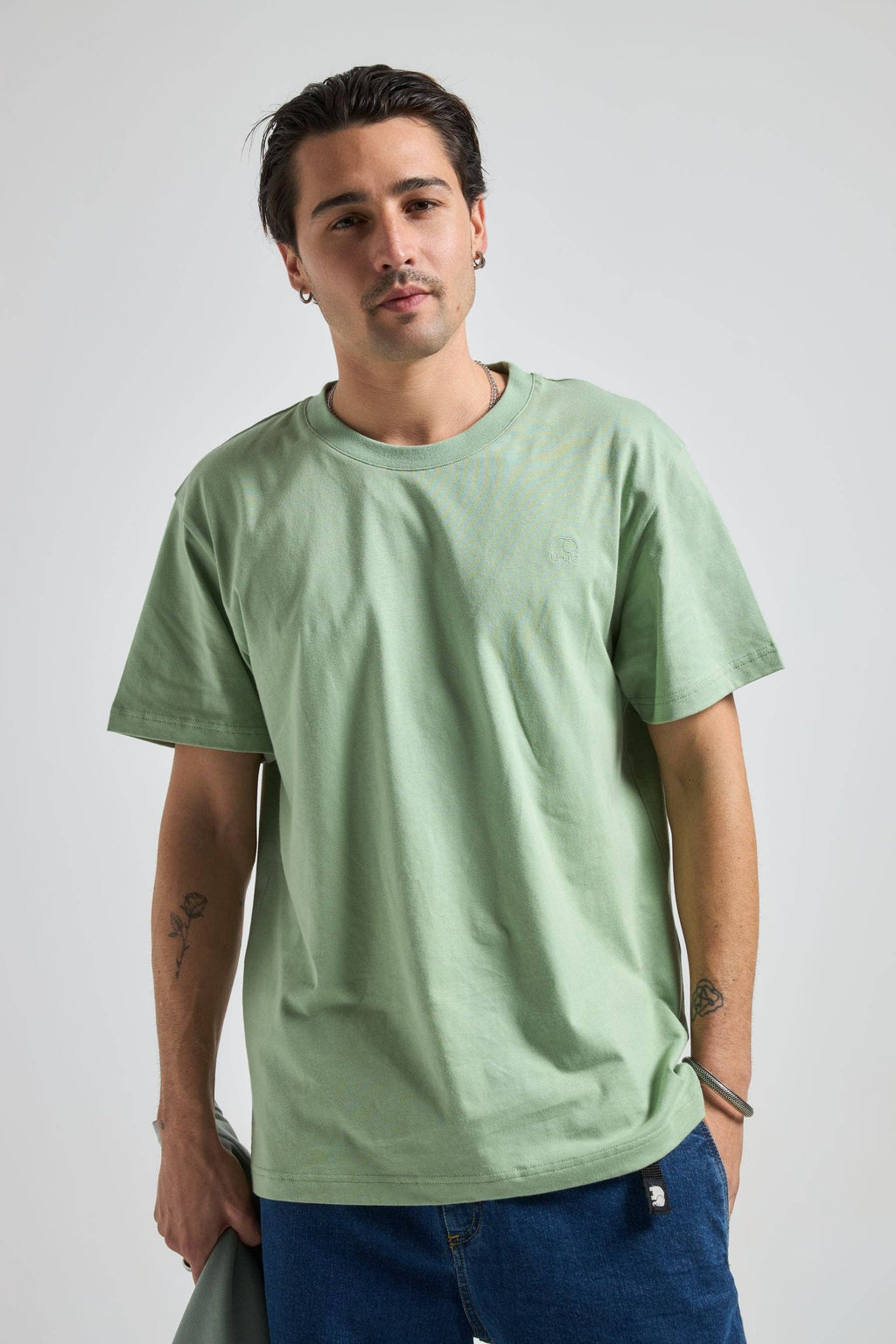 Essential T-Shirt Salted Moss