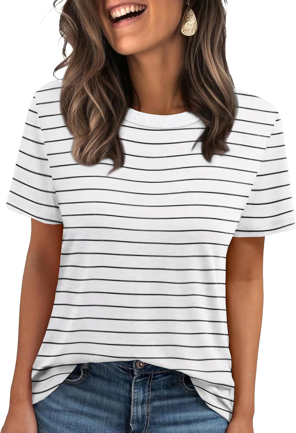 Womens Tops Summer Short Sleeve Ribbed Trim Crewneck T Shirts Spring Vacation Outfits Fashion Clothing Basic Tee