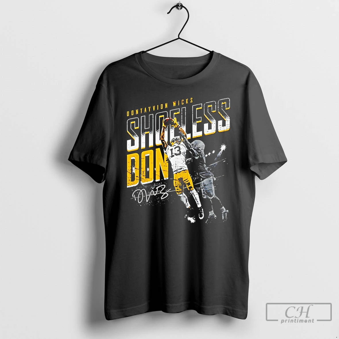 Classic Dontayvion Wicks Green Bay Shoeless Catch T-Shirts, Hoodie, Sweatshirt | PopFlextees.com