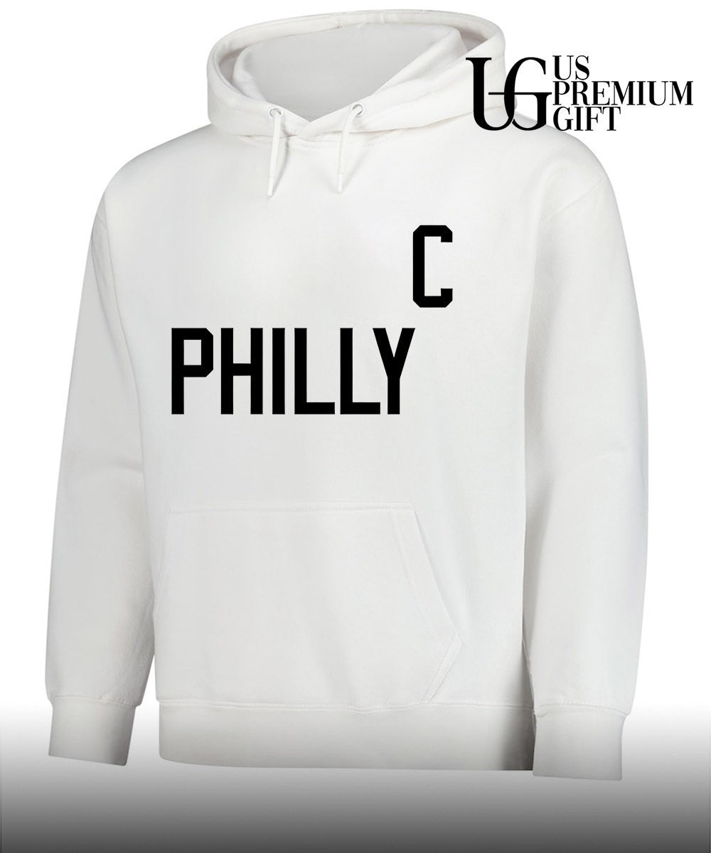Dave Portnoy wearing PHILLY C shirt