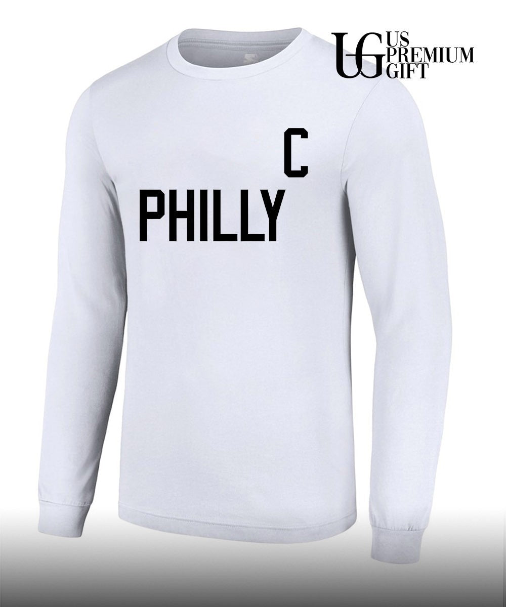 Dave Portnoy wearing PHILLY C shirt