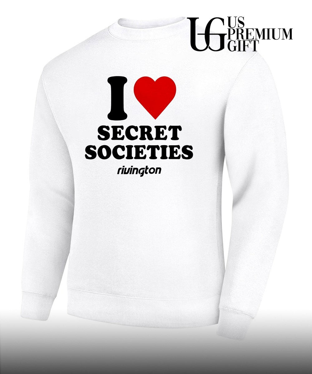 Devin Vassell wearing I heart Secret Societies shirt