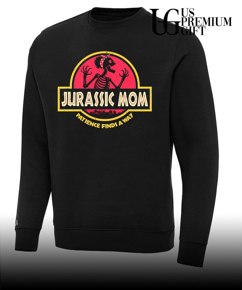 Jurassic mom patience finds a way T-shirt