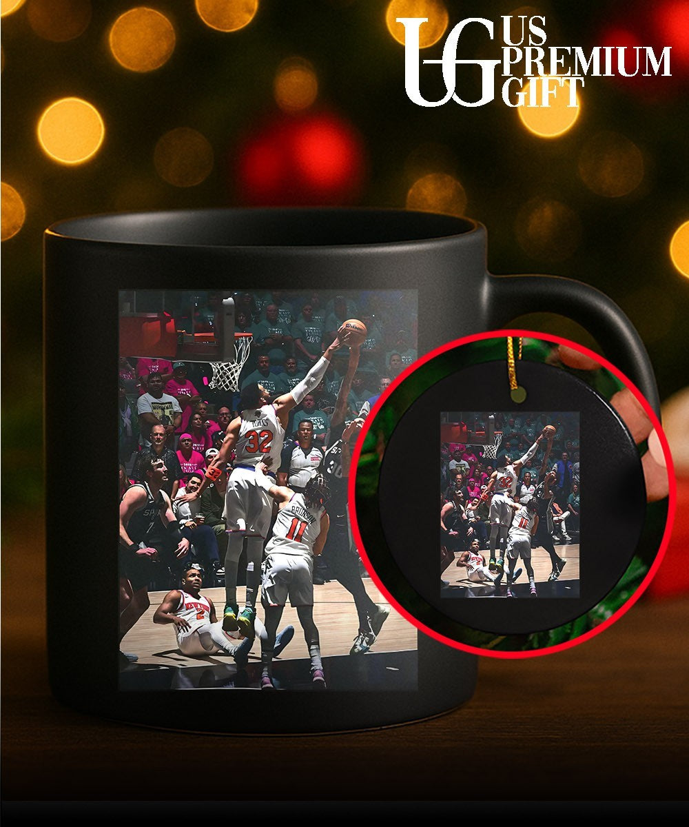 Karl-Anthony Towns Blocks Julian Champagnie photo shirt