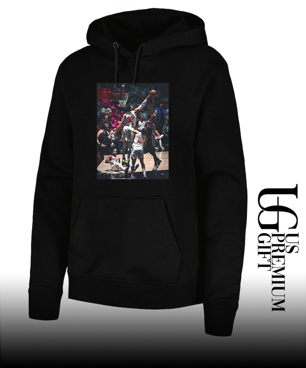 Karl-Anthony Towns Blocks Julian Champagnie photo shirt