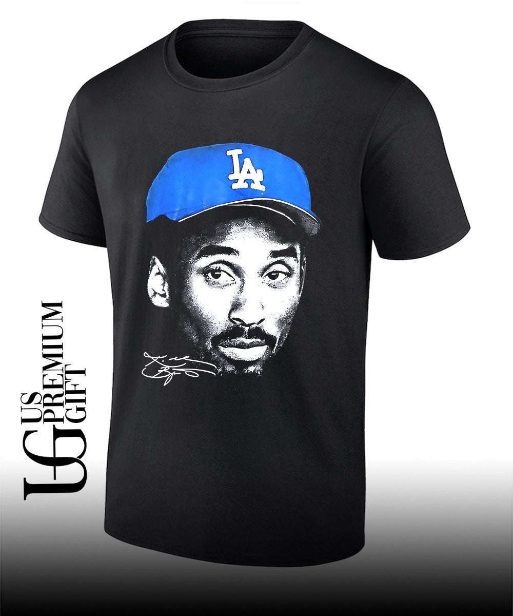 Myles Garrett wearing Kobe Bryant Dodgers hat signature shirt