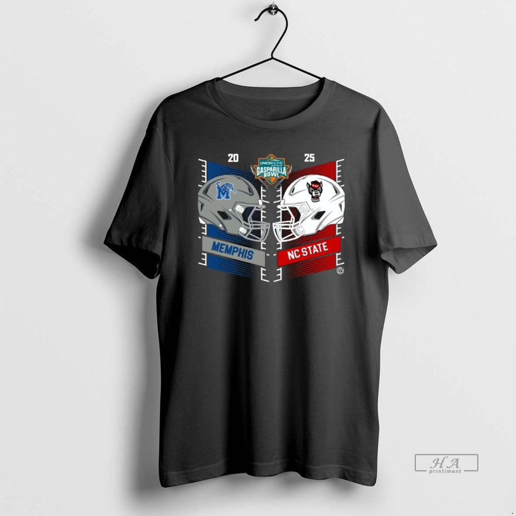 Official Memphis Tigers Vs North Carolina State Wolfpack 2025 Gasparilla Bowl Dueling Helmet T-Shirts, Hoodie, Sweatshirt