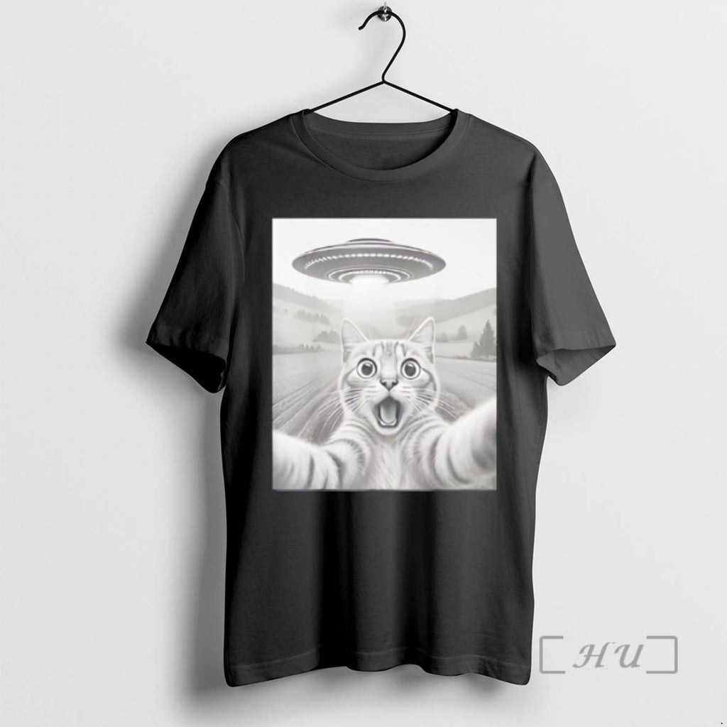Officials Cat Selfie With Alien Ufo Funny Cat Gifts T-Shirts, Hoodie, Sweatshirt | PopFlextees.com