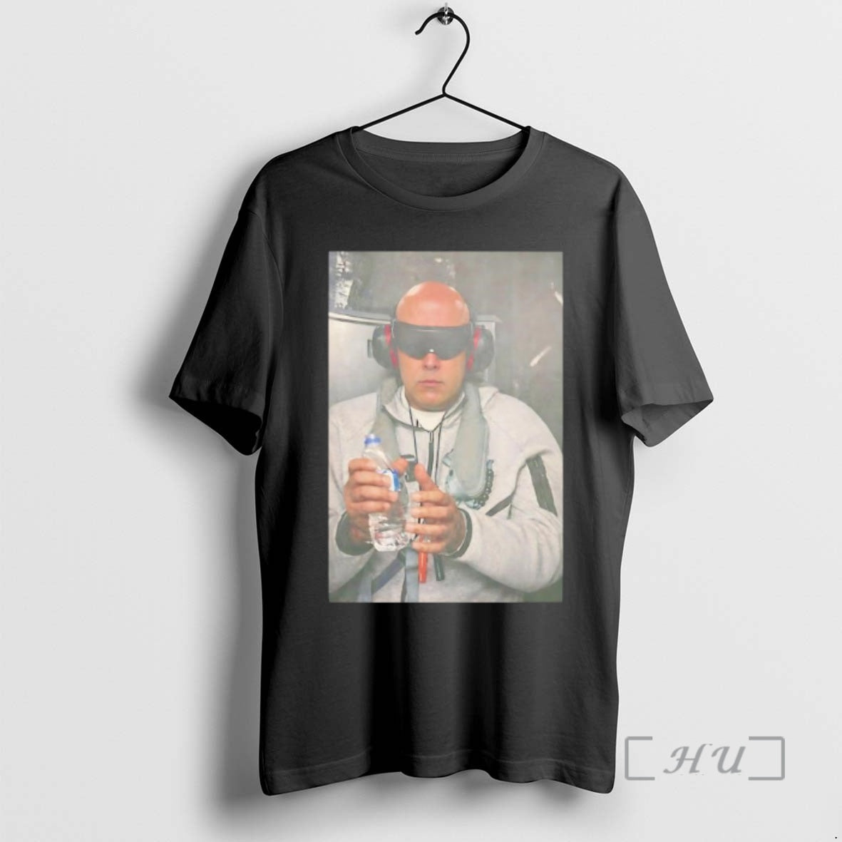 Officials Coach Arne Slot Liverpool Fc X Nicolas Maduro Nicolas Captured Parody Meme T-Shirts, Hoodie, Sweatshirt
