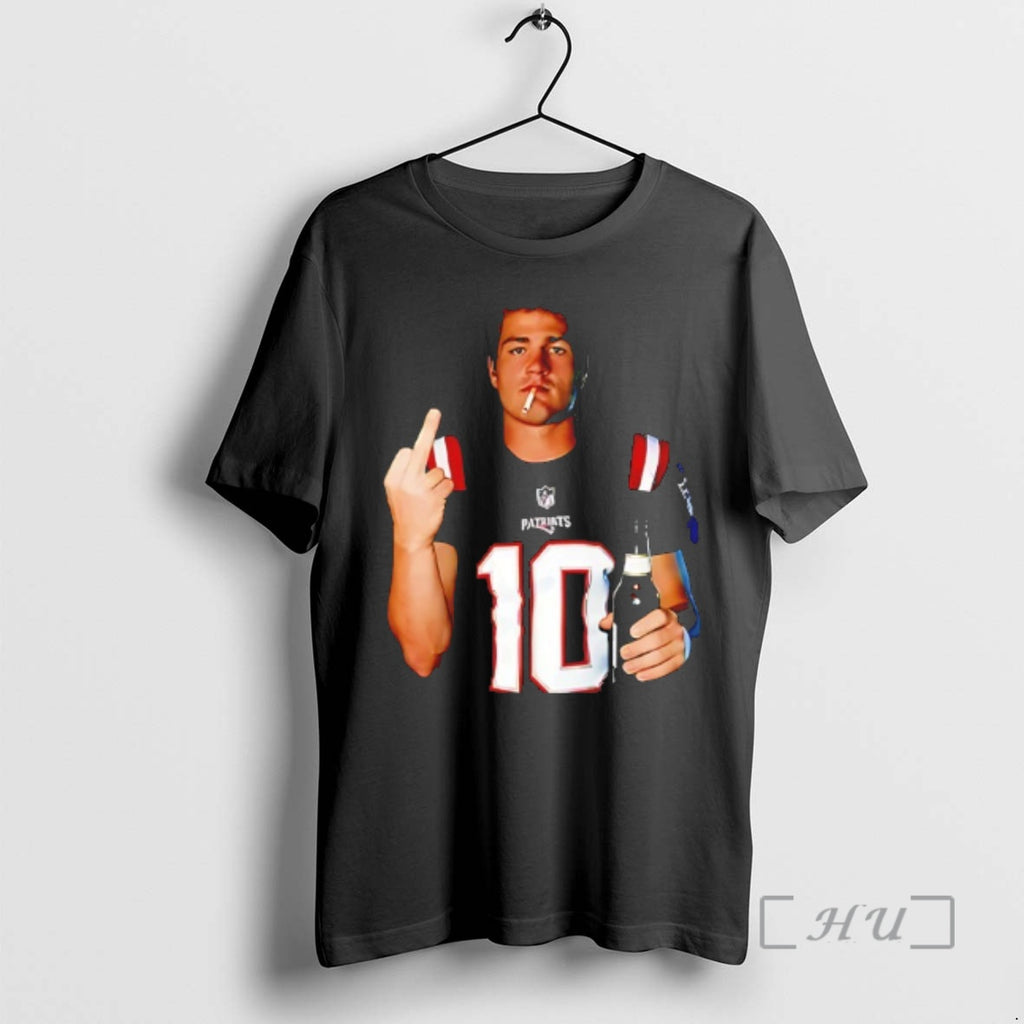 Officials Drake Maye Drink Beer Smoking Middle Finger T-Shirts, Hoodie, Sweatshirt | PopFlextees.com