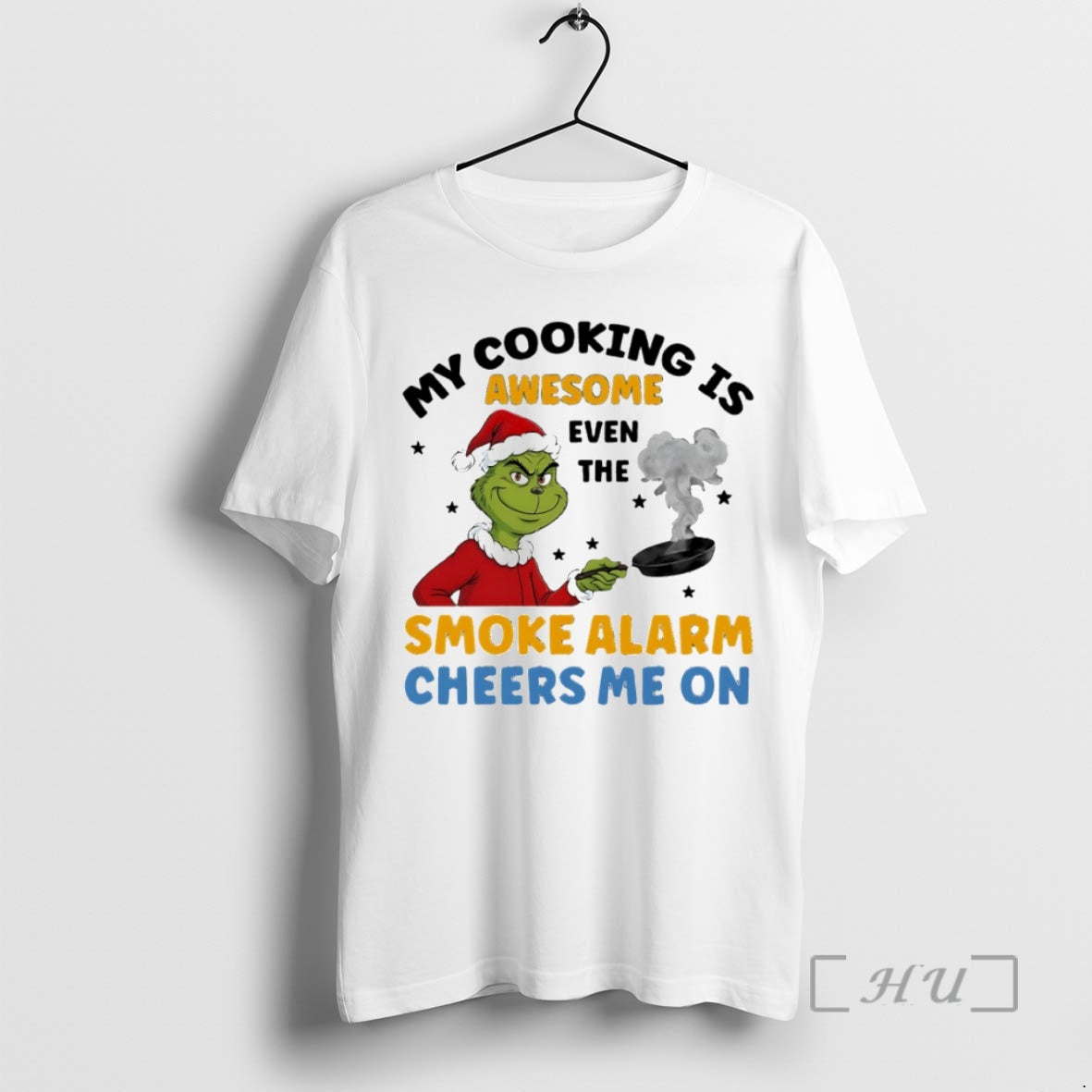 Officials Grinch My Cooking Is Awesome Even The Smoke Alarm Cheers Me On Circle Premium T-Shirts, Hoodie, Sweatshirt