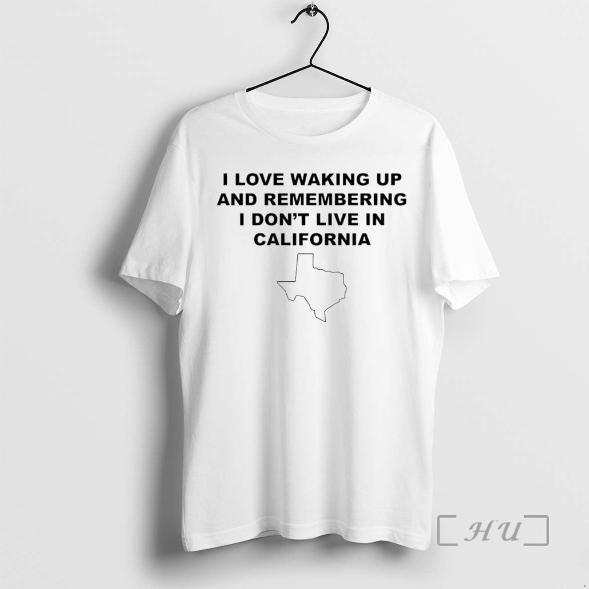 Officials I Love Waking Up And Remembering I Dont Live In California Circle Premium T-Shirts, Hoodie, Sweatshirt