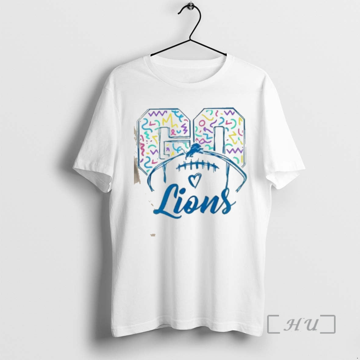 Officials Never Underestimate A Woman Who Listens To Nkotb And Loves The Detroit Lions T-Shirts, Hoodie, Sweatshirt