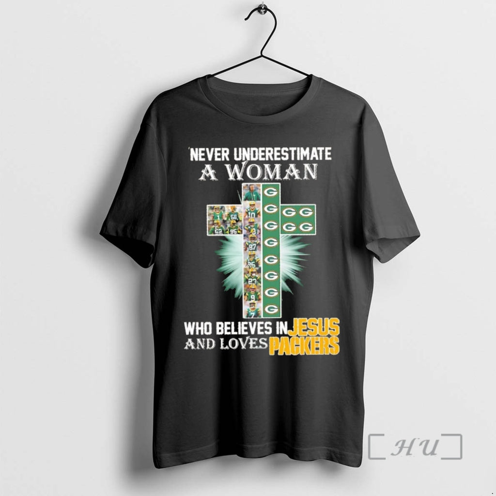 Officials Never Underestimate A Woman Who Believe In Jesus Loves Green Bay Packers Chriast Premium T-Shirts, Hoodie,...