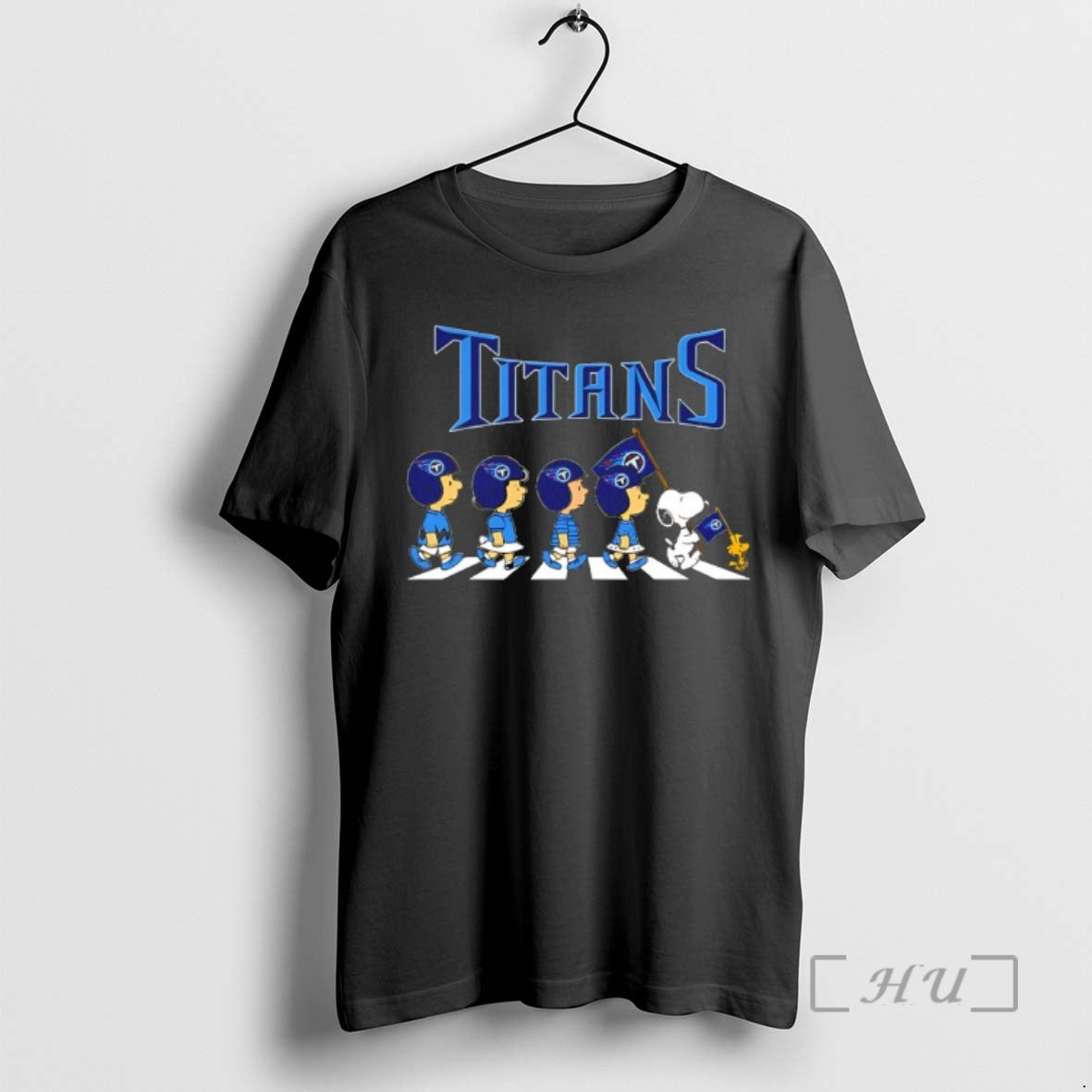 Officials Peanuts X Tennessee Titans Football Flag Walking T-Shirts, Hoodie, Sweatshirt