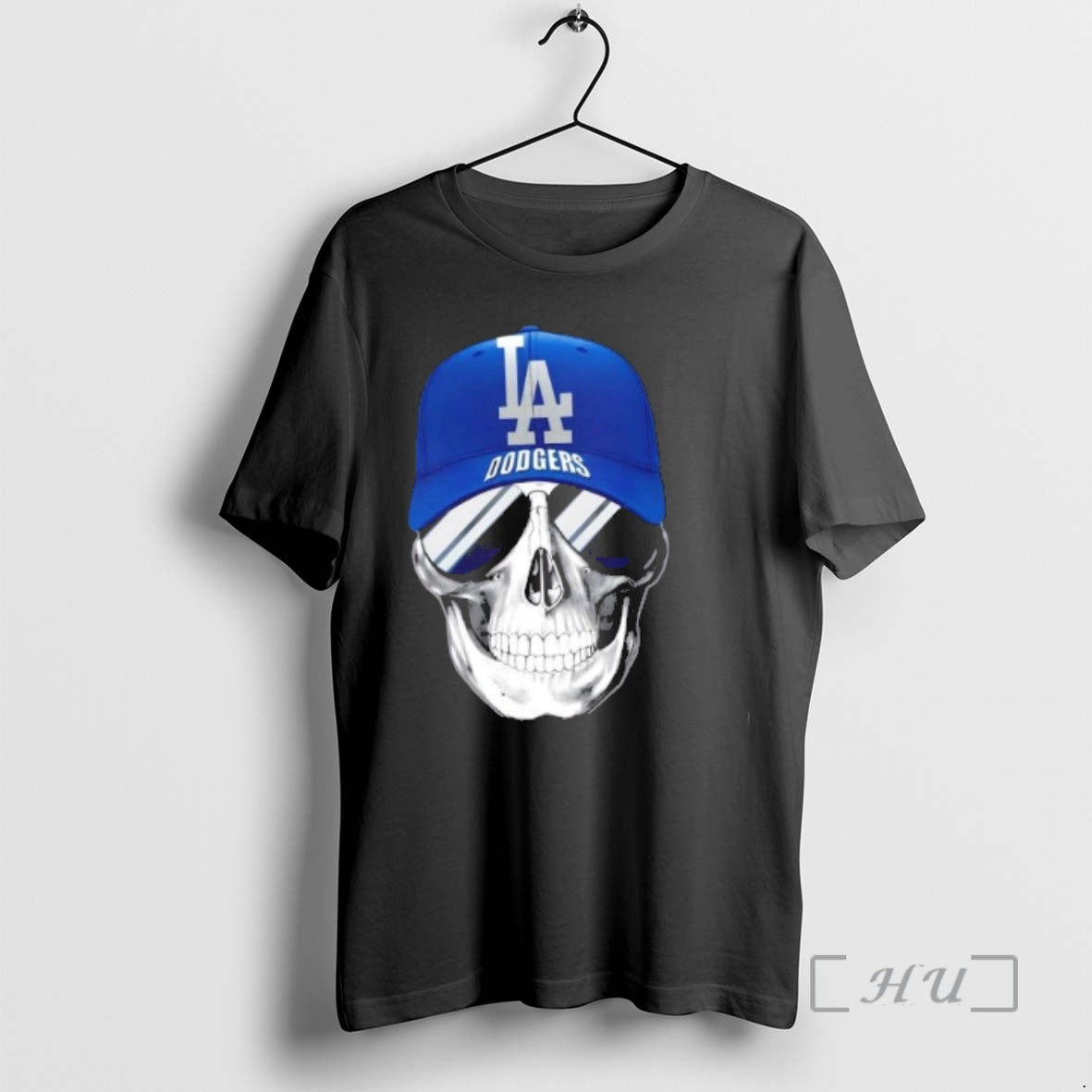 Officials Skull Wearing Cap Los Angeles Dodgers Smiling Fans T-Shirts, Hoodie, Sweatshirt