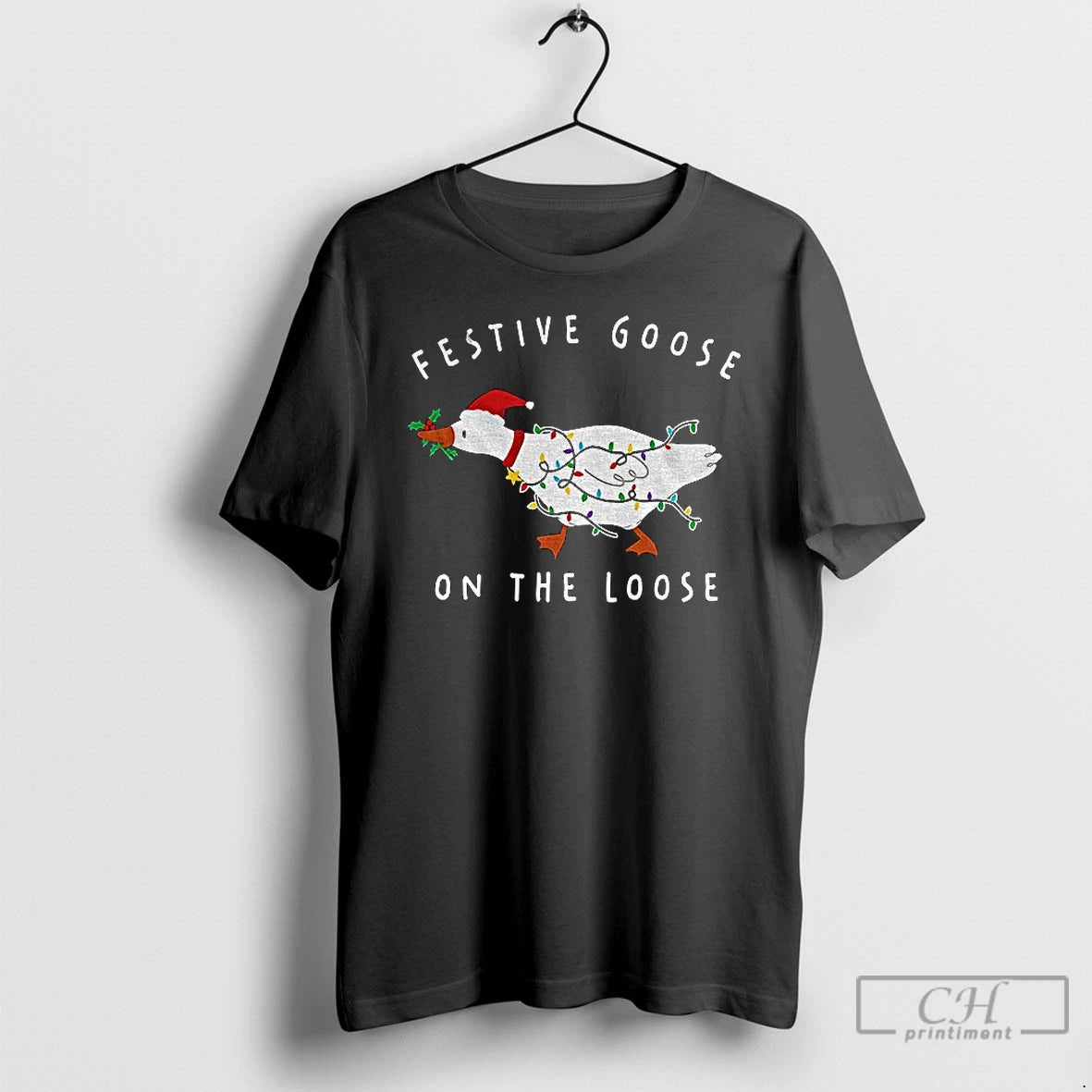 Goose Silly Santa Hat Festive Goose Loose T-Shirts, Hoodie, Sweatshirt