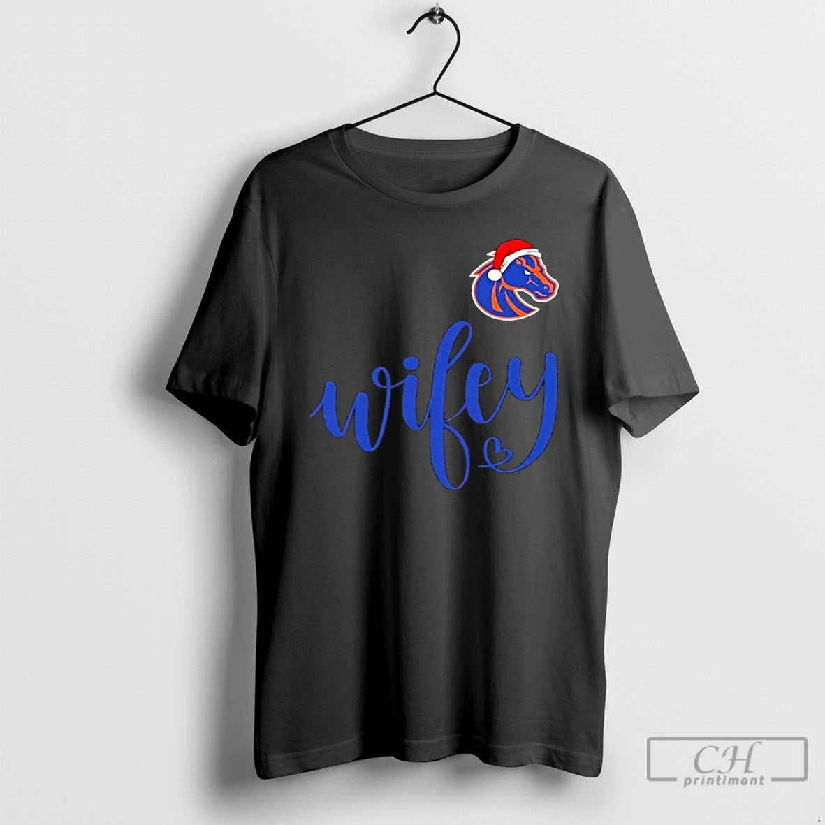 Premium Wifey Boise State Broncos Santa Hat Merry Christmas T-Shirts, Hoodie, Sweatshirt | PopFlextees.com