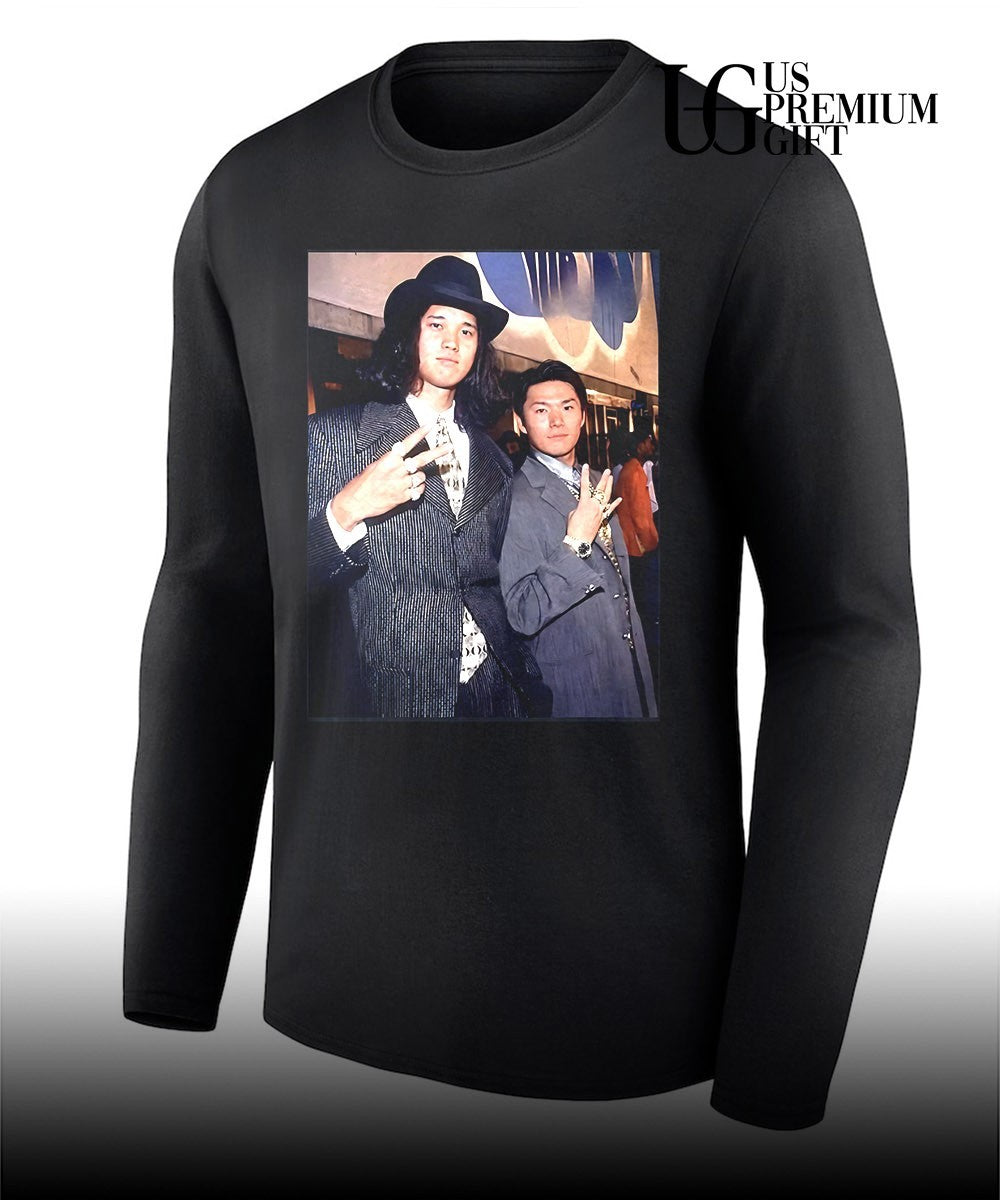Snoop Dogg wearing 2 Of America’s Most Wanted shirt