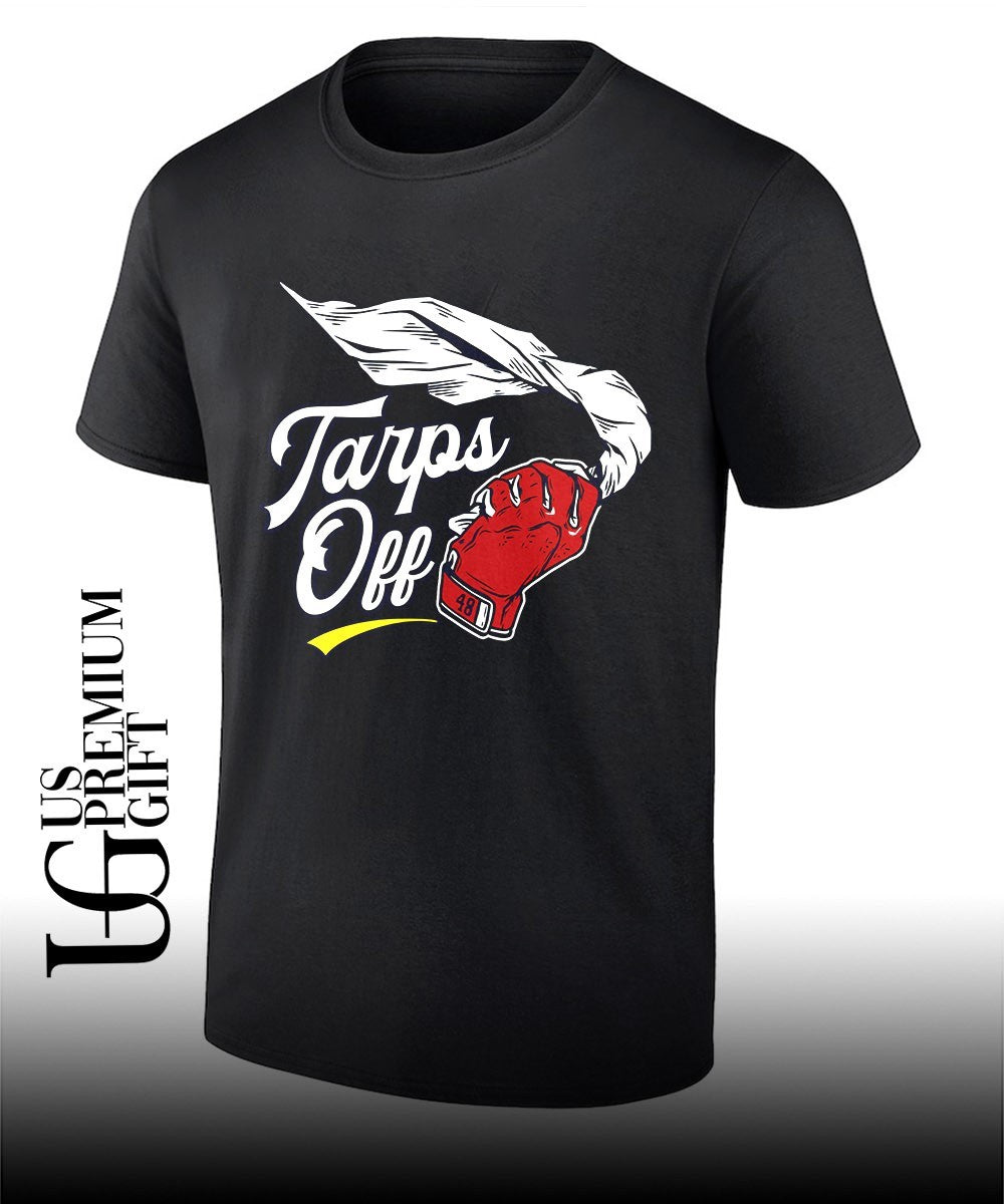 Tarps Off hands St. Louis Cardinals shirt