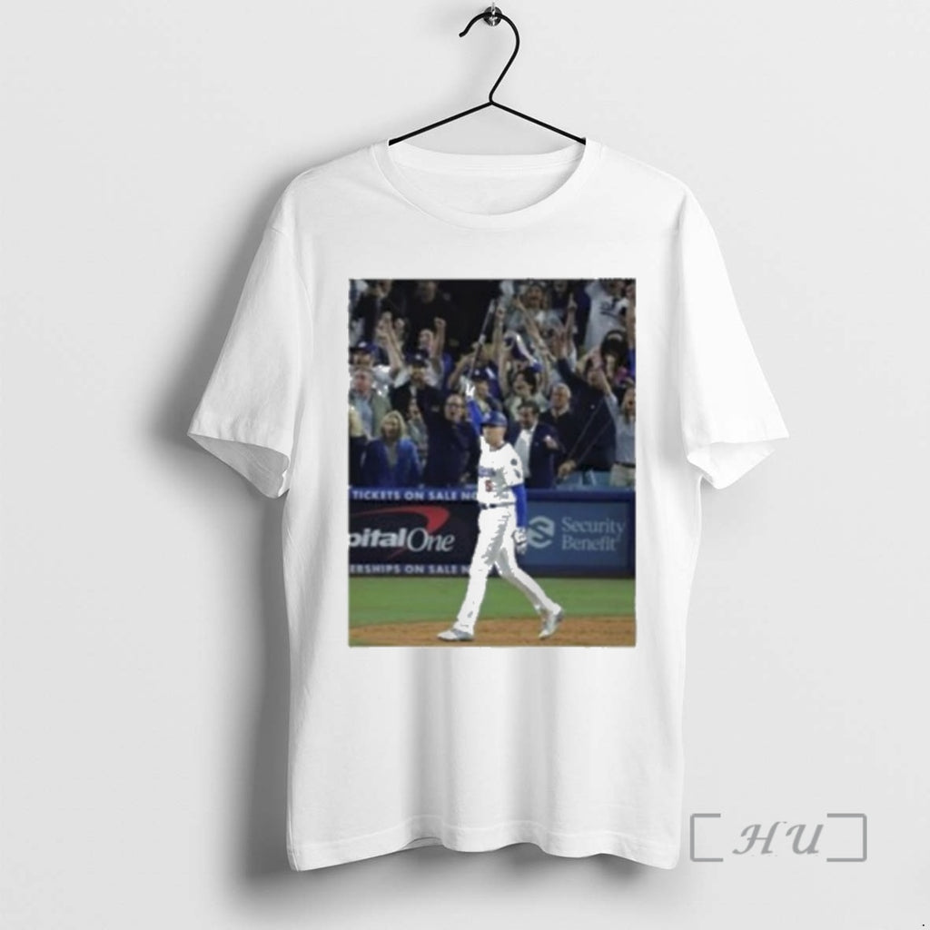 Trending Freddie Freeman Grand Slam Walk Off Homerun T-Shirts, Hoodie, Sweatshirt | PopFlextees.com