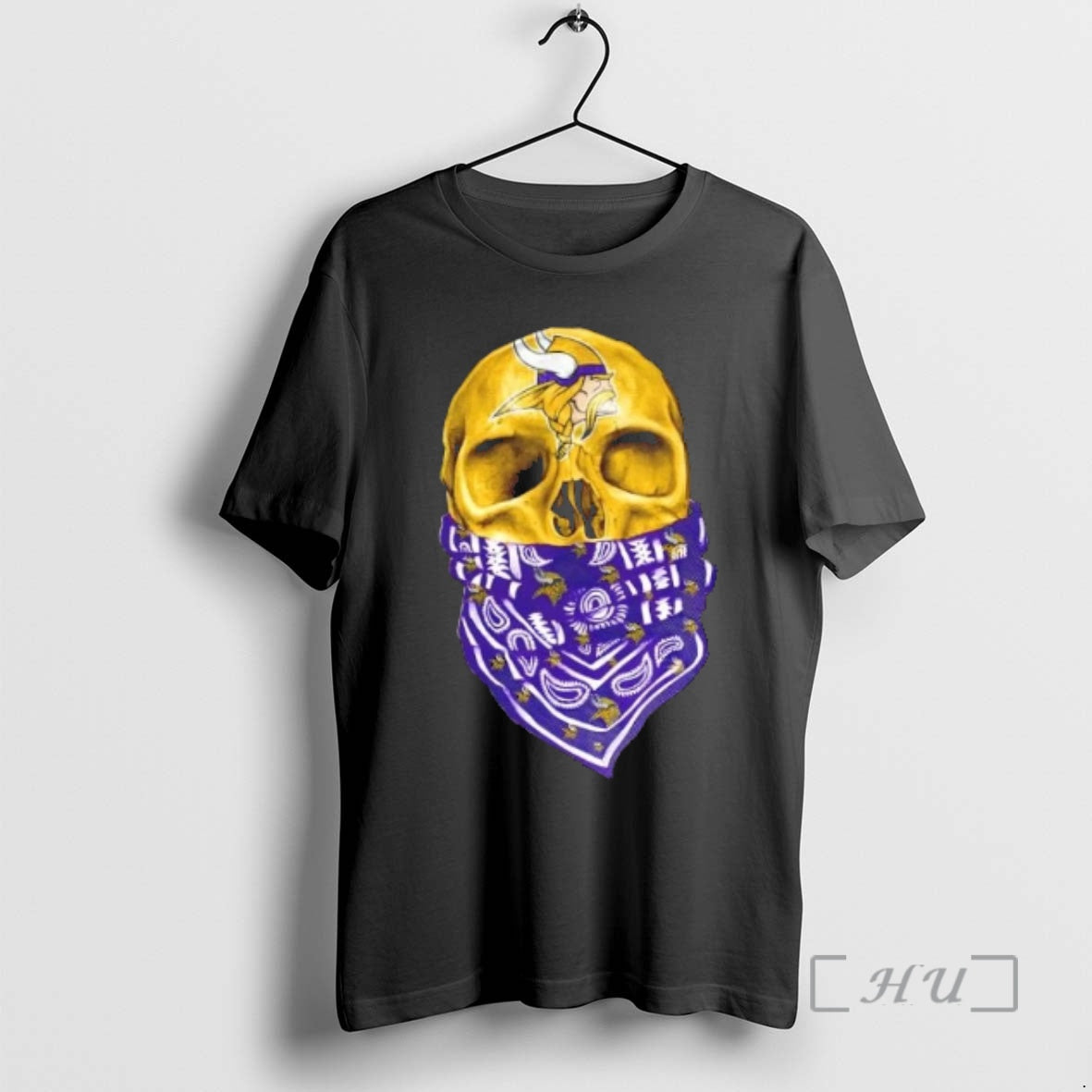 Trending Outlaw Skull Gang Minnesota Vikings T-Shirts, Hoodie, Sweatshirt | PopFlextees.com