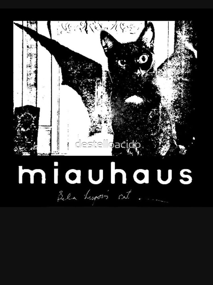 Miauhaus – Bela Lugosi’s Cat by destelloacido
