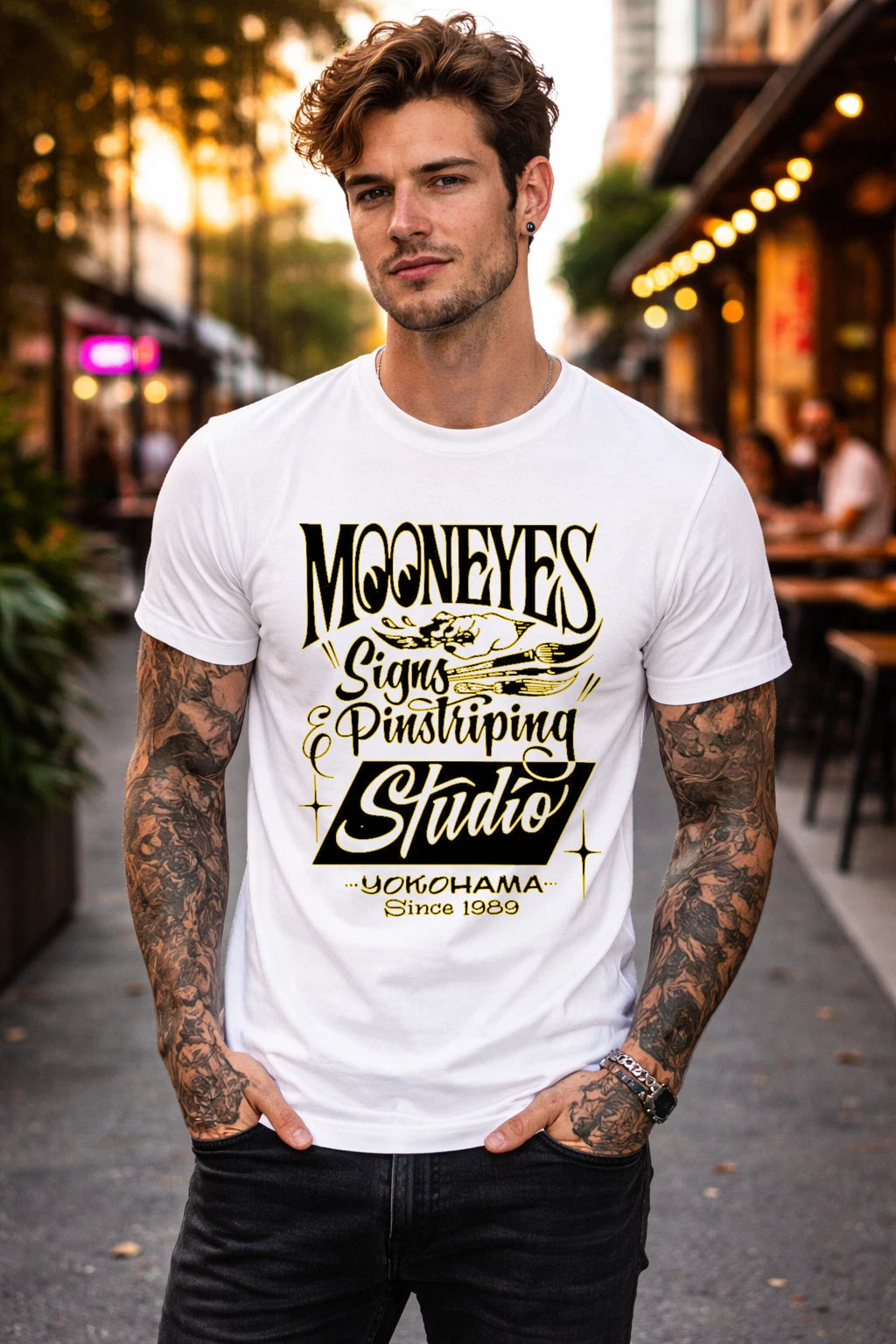 Mooneyes Signs & Pinstriping Studio Graphic T-Shirt Retro Hot Rod Kustom Tee