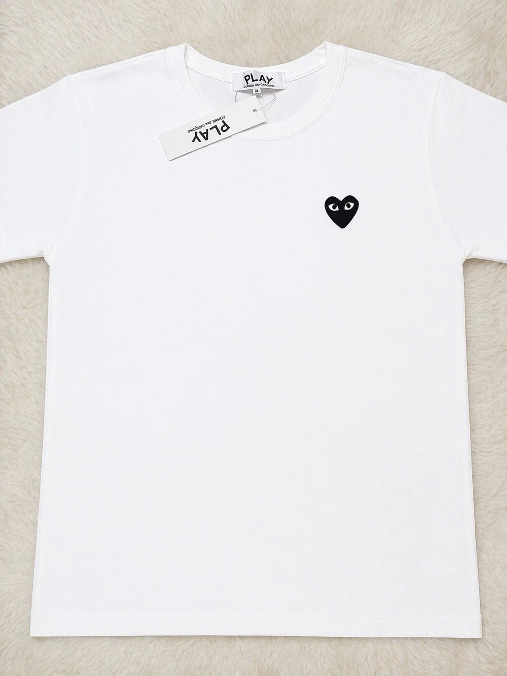 Comme Des Garcons Play Black Heart Logo White Men's Short Sleeve T Shirt Size M