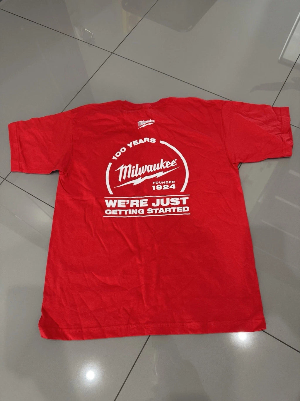 Milwaukee T Shirt Unisex Graphic Print  Celebrating 100 Years L LARGE NEW
