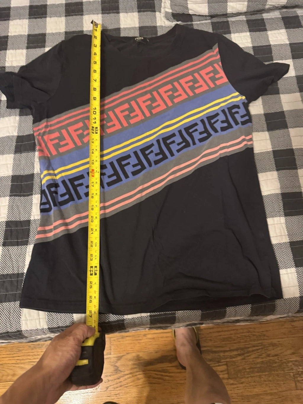 Fendi Men's T-Shirt Black Medium
