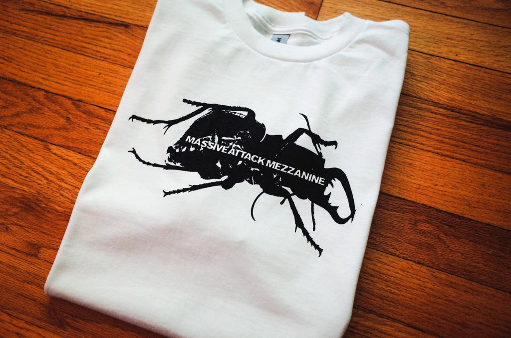 Vintage Massive Attack Mezzanine Trip Hop T-Shirt, Portishead, Tricky, Gorillaz
