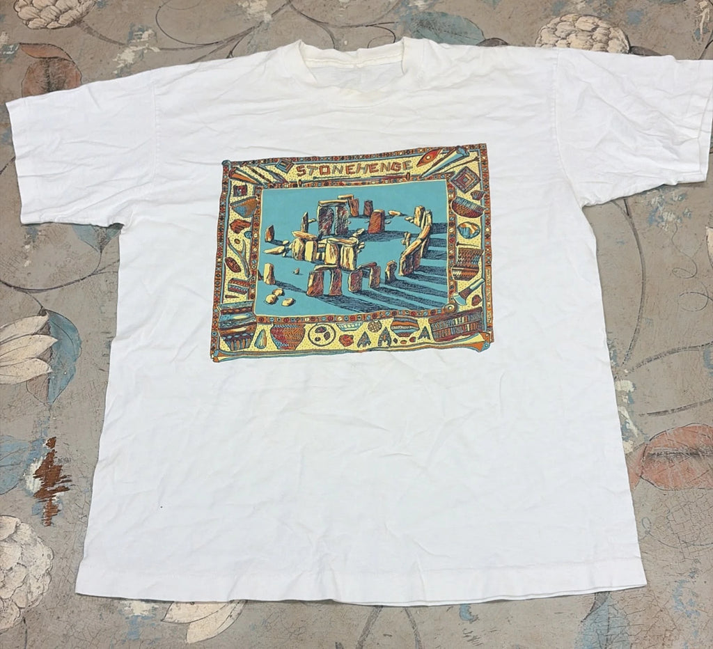 Vintage Stonehenge Graphic T-Shirt White Artistic Souvenir Tee size medium