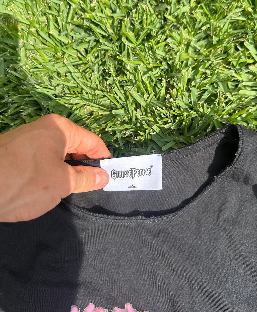 Simple People size Large black t shirt graphic techno shirt used (cut neck)