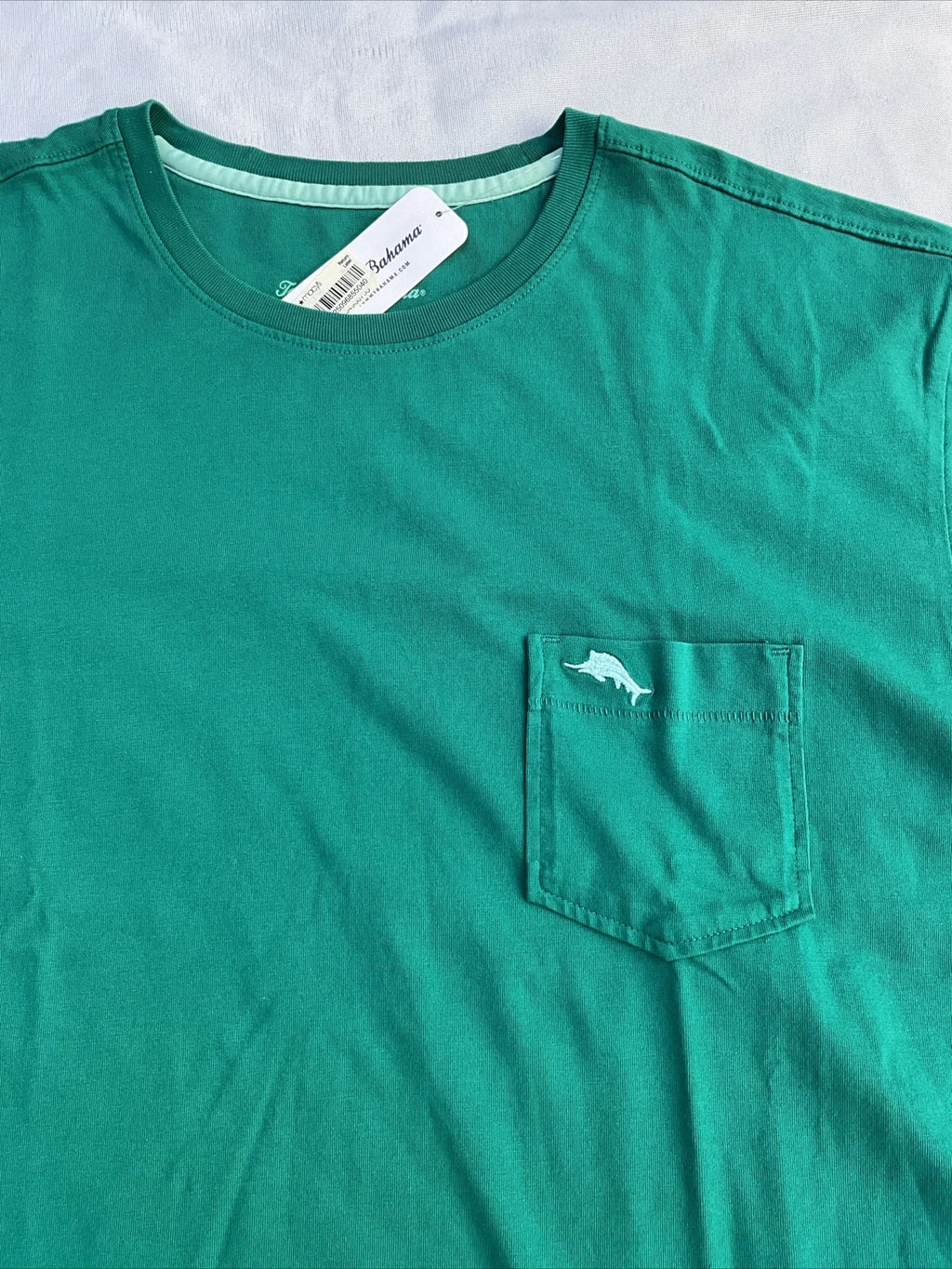 Tommy Bahama T-Shirt With Pocket Men's Large (L) Color: Quetzal Green NWT