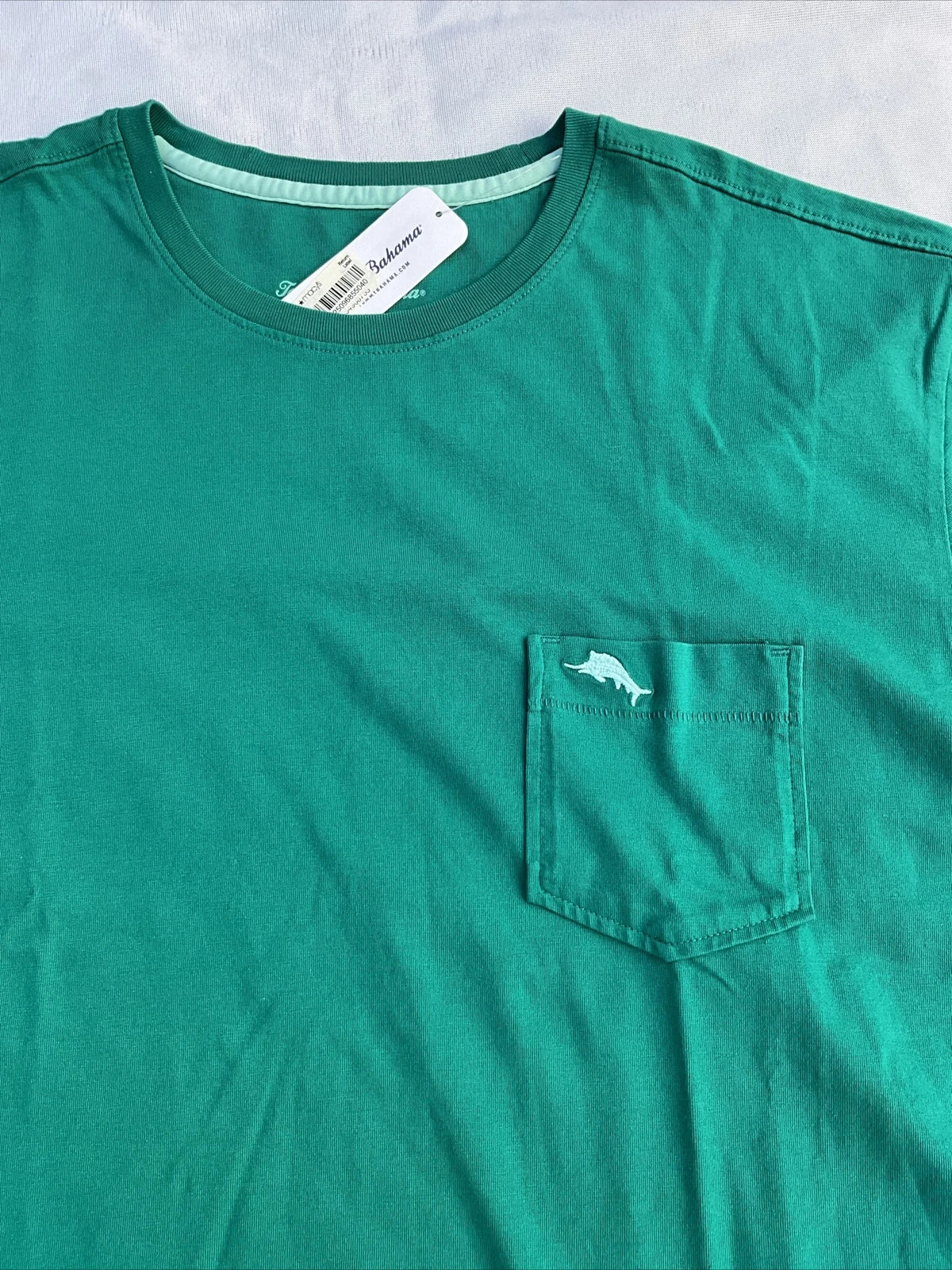 Tommy Bahama T-Shirt With Pocket Men's Large (L) Color: Quetzal Green NWT