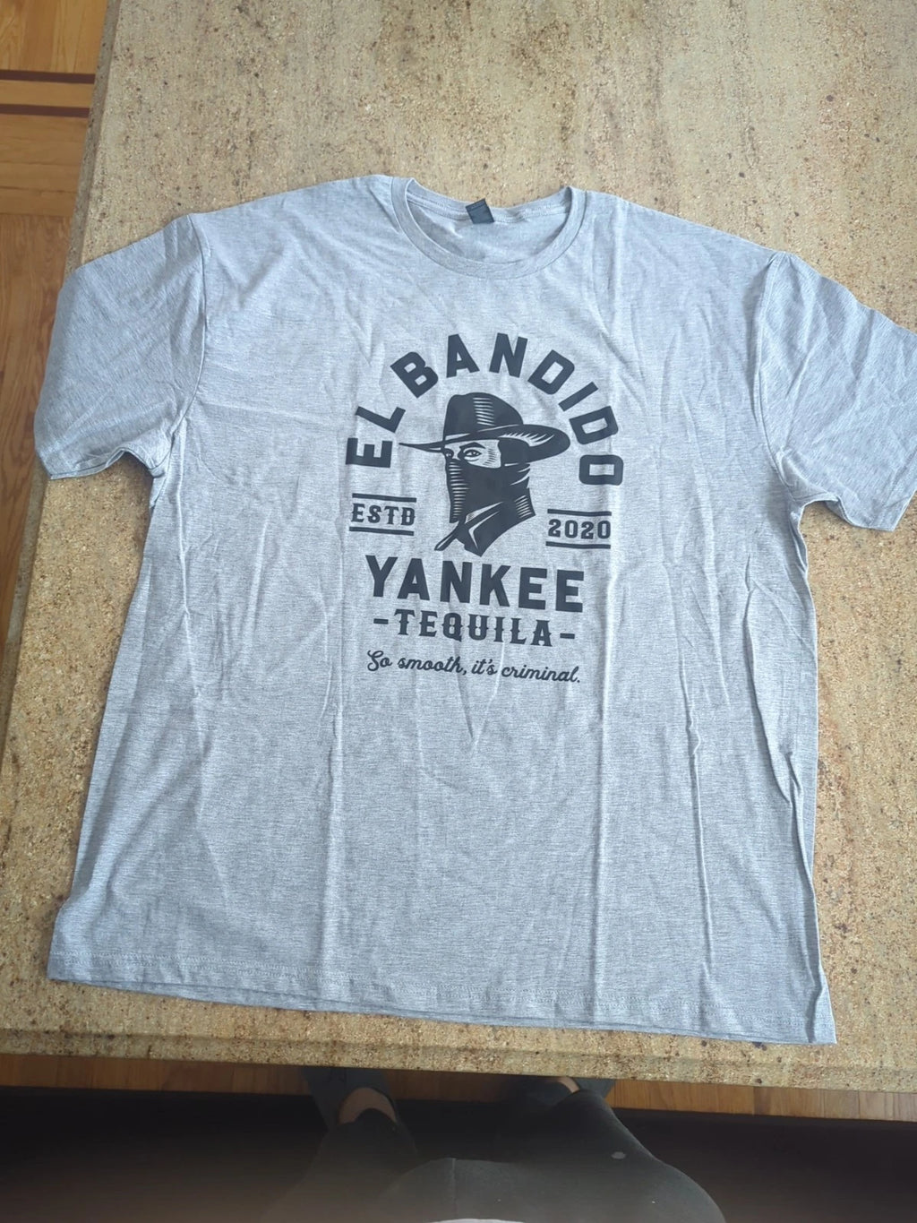 El Bandido Yankee Tequila Co Graphic T-shirt Men Large Gray