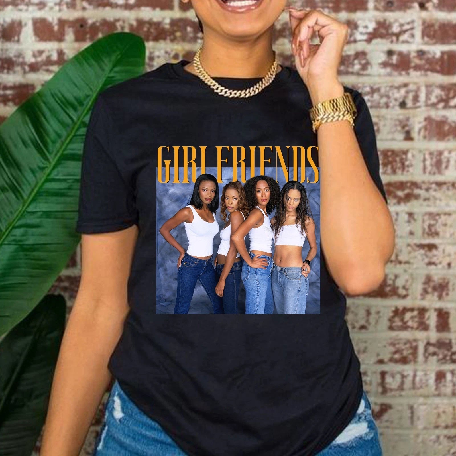 Retro Girlfriends TV Show T-shirt, Classic 2000s American Sitcom Tee Nostalgia