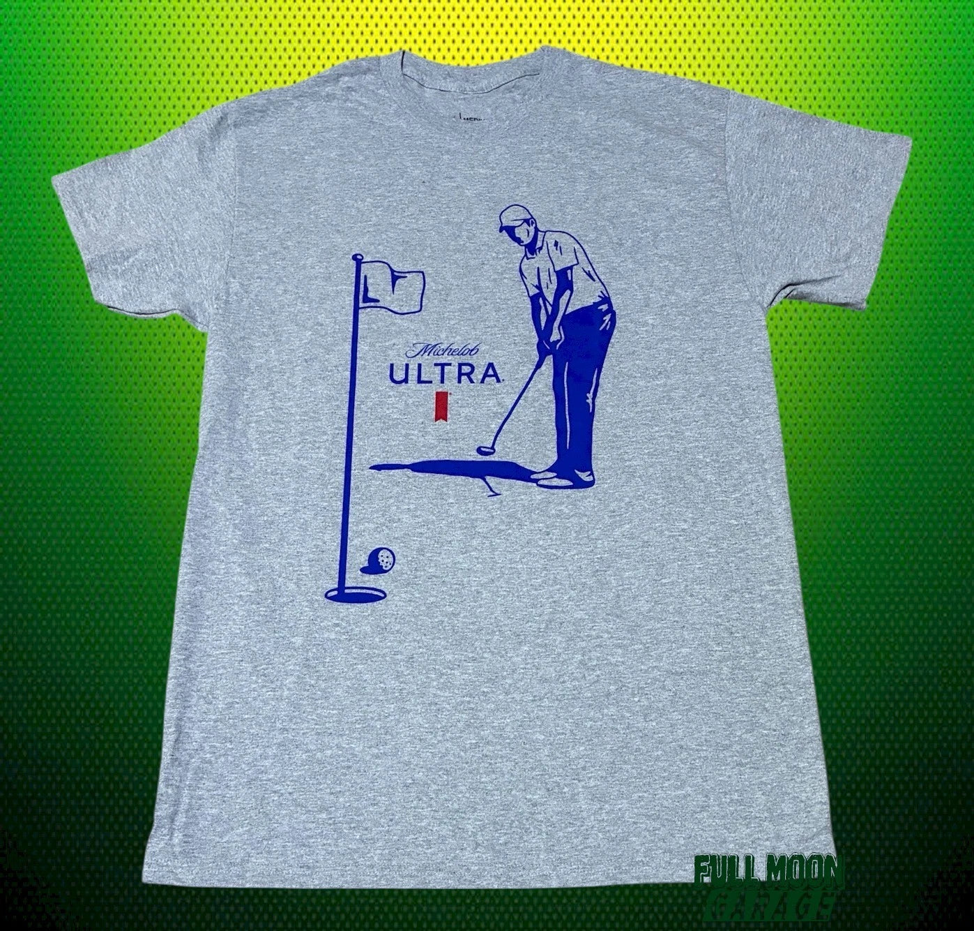 New Michelob Ultra Golf Club Classic Beer Logo Men's Vintage T-Shirt