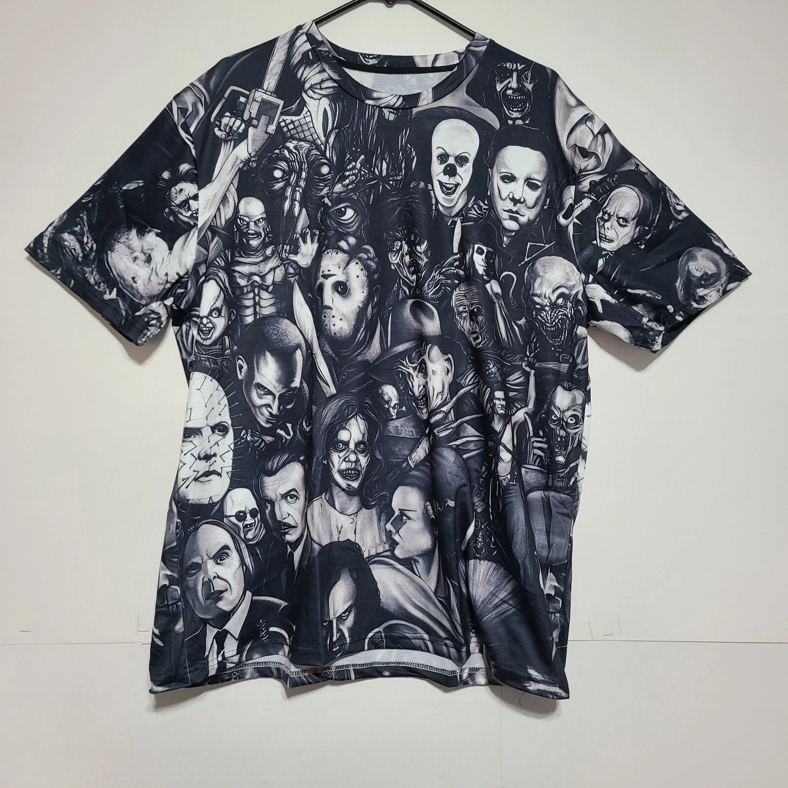 Horror Characters T-shirt Casual Street Style Stretch Round Neck Size XXL.