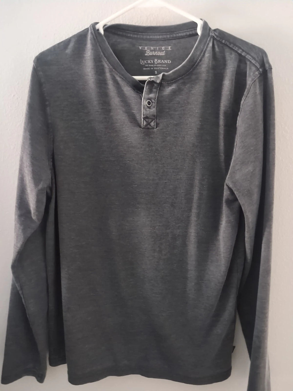Lucky Brand Venice Burnout Shirt Mens Size Small Gray Long Sleeve Tab Front Soft