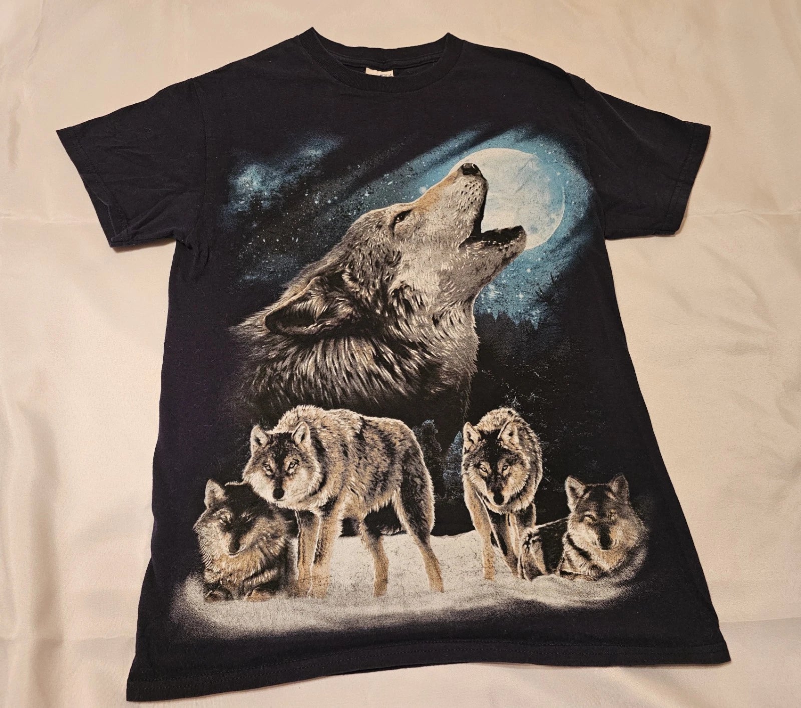 Gildan Wolf Pack Shirt - Adult Size Small