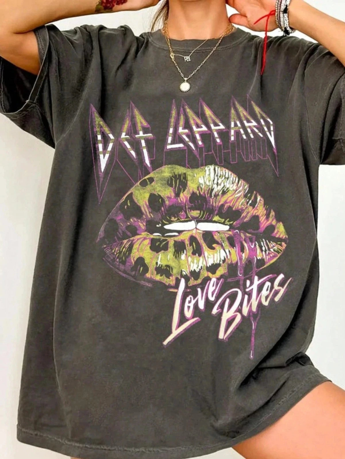 Def Leppard Love Bites Cotton T-Shirt Unisex Rock Band Vintage Cotton TEE