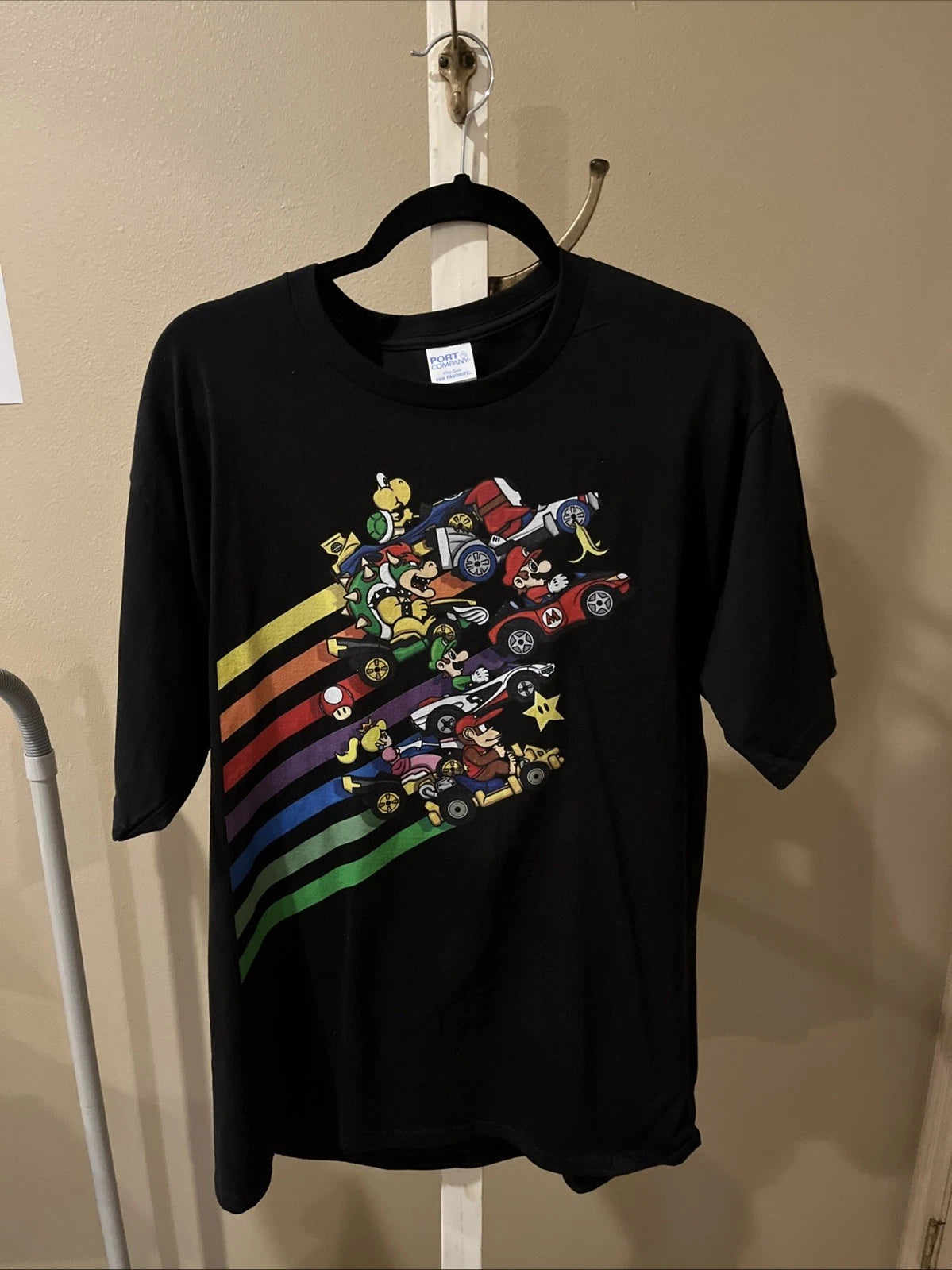 MARIO KART Rainbow Trail w/ 7 Racers - Men’s XL T-Shirt – NM & Never Worn!