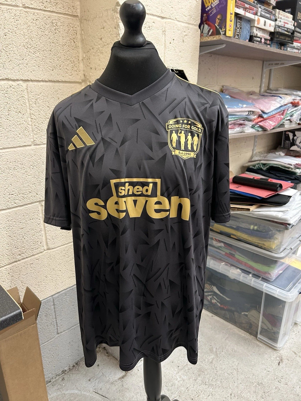 Shed seven Going For Gold Football Shirt  custom Size Large