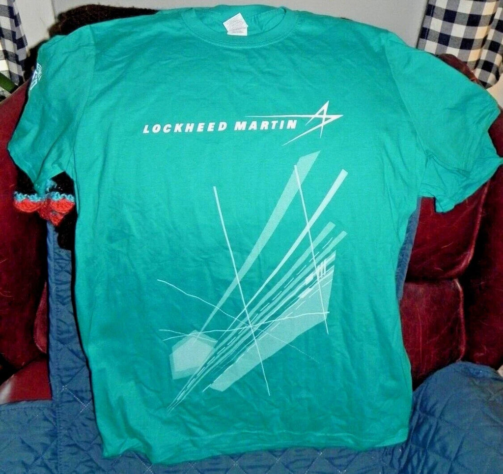 ADULT GILDAN LOCKHEED & MARTIN T-SHIRT SIZE-MEDIUM *Free Shipping*