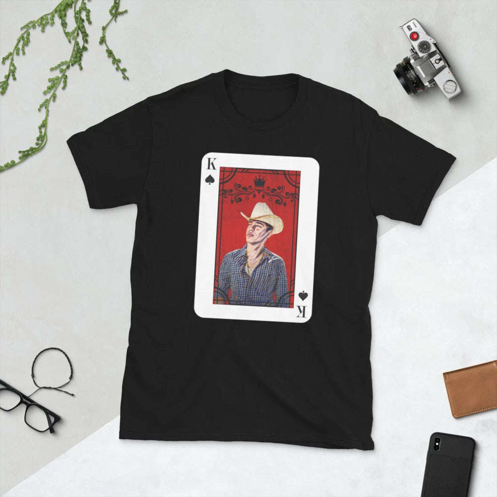 Rey de Corazones Ariel Camacho T-Shirt