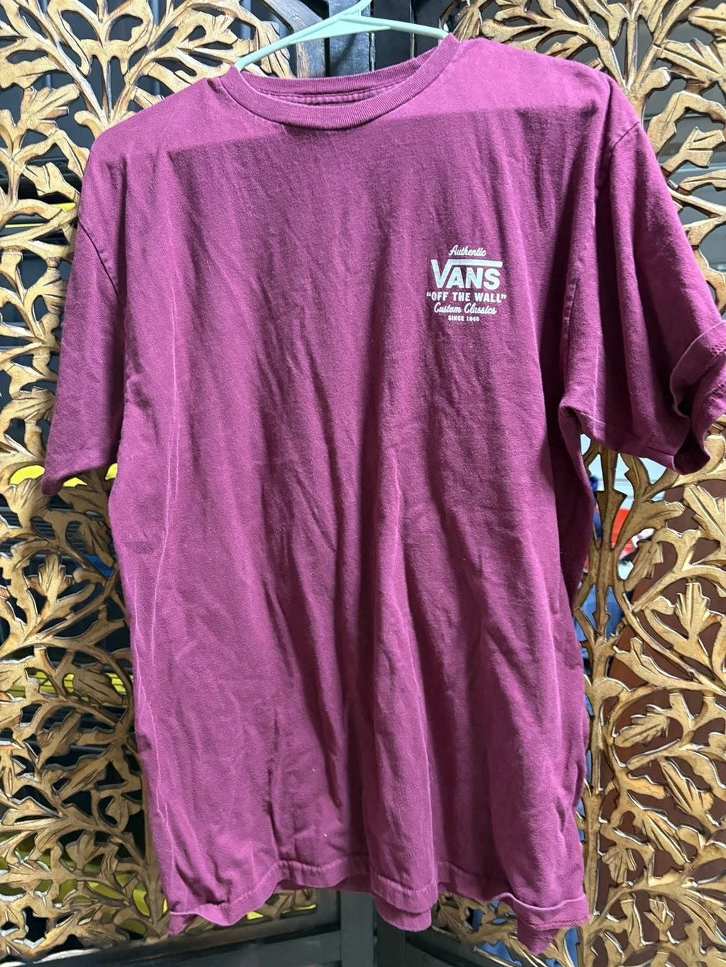 Vans Off The Wall Classic Fit T-Shirt Maroon Size Large